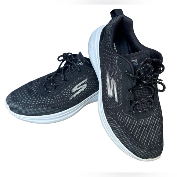Skechers Go Run Fast-Float Running Shoes For Women (Black) - Picture 9 of 11